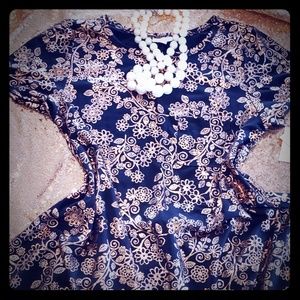 LuLaRoe Elegance Rose Gold Stunning Carly NWT